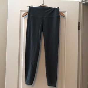 aerie high waisted 7/8 move leggings